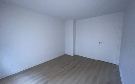 T2 n402 Les Fabriks de Mai