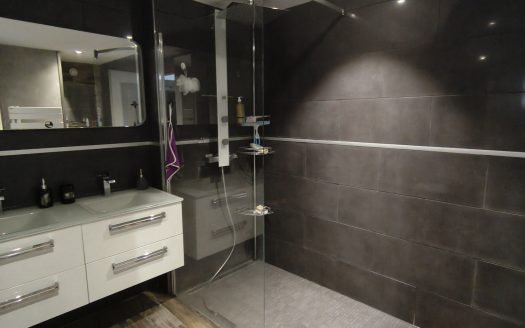 Maison de bourg meublée avec garage Beaumont