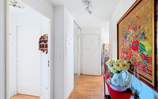 PERIGNAT-LES-SARLIEVE – Investisseurs, T3 dernier étage avec balcons 20 m2 et garage fermé dans résidence réce