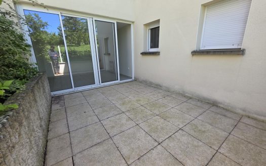CLERMONT-FERRAND – Vallières, Superbe T3 de 89 m2 avec véranda, 2 terrasses, balcon, cave et garage