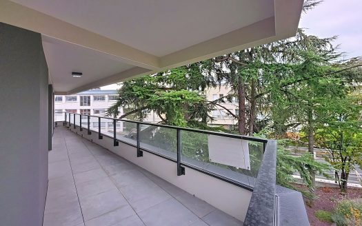 CHAMALIERES – Proche toutes commodités à pied, résidence de standing, T3 avec avec terrasse et garage