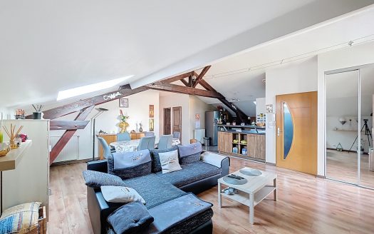 CLERMONT-FD – Léon Blum, dernier étage mansardé, T4 de 89,81 m2avec terrasse et cave