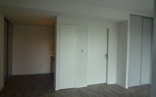 T1 Bis n08 – Résidence Les Hauts Cézeaux Bâtiment C