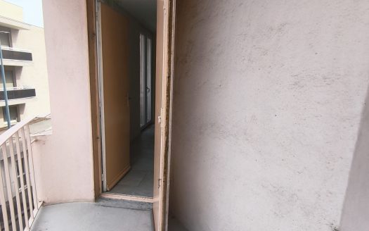 Studio meublé n5 – Avenue des Paulines