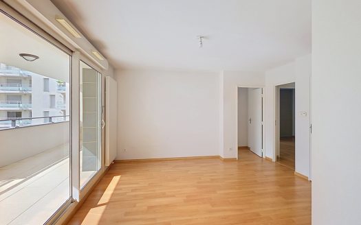 CLERMONT-FERRAND / CHAMALIERES – T3 récent avec terrasse et garage