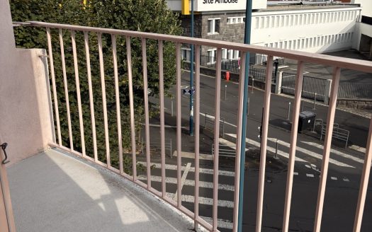 Studio meublé n5 – Avenue des Paulines