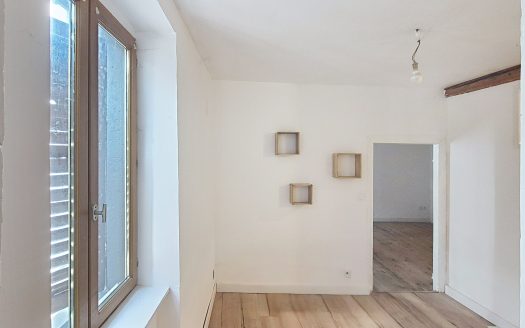MAISON DE BOURG LES MARTRES DE VEYRE