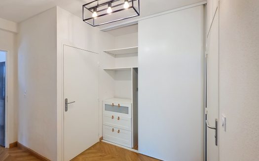 EXCLUSIVITE – Cézeaux, Superbe T3 récent avec terrasse et garage